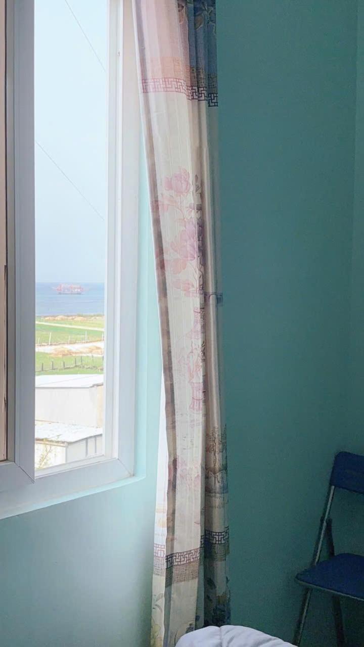 Bed and Breakfast Nha Nghi Kim Ngan Ly Son Esterno foto