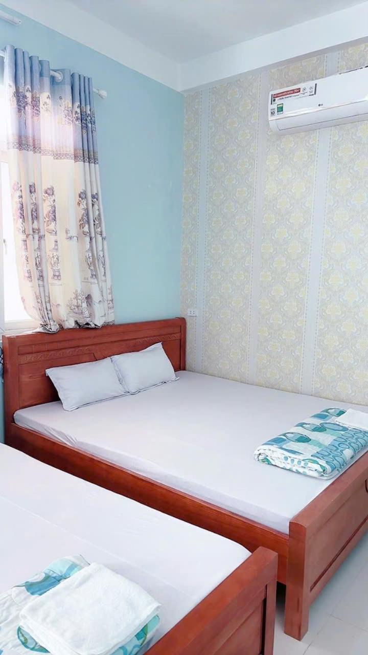 Bed and Breakfast Nha Nghi Kim Ngan Ly Son Esterno foto