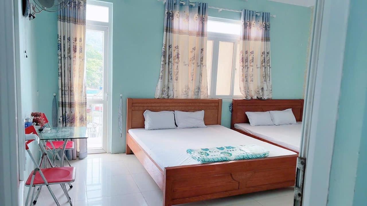 Bed and Breakfast Nha Nghi Kim Ngan Ly Son Esterno foto